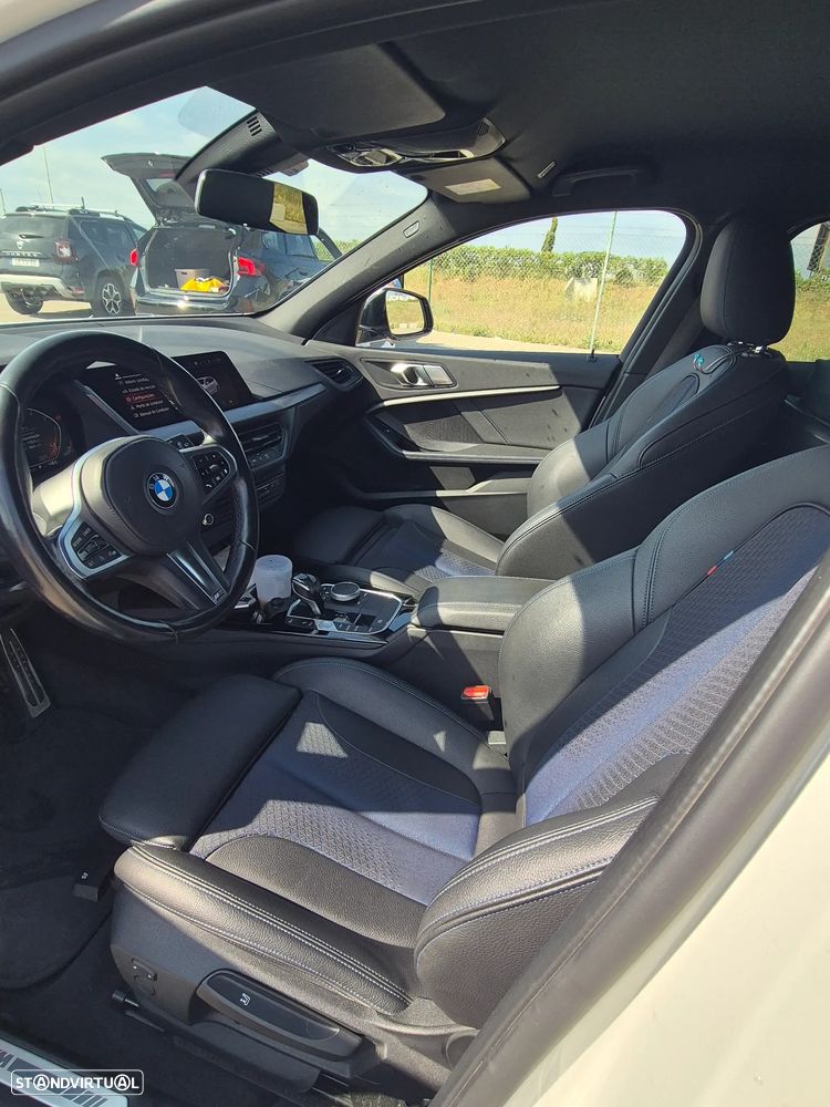 BMW 116 d Pack Desportivo M Auto - 17