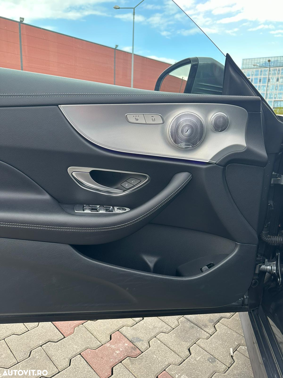 Mercedes-Benz E 220 d Coupe Aut. - 12