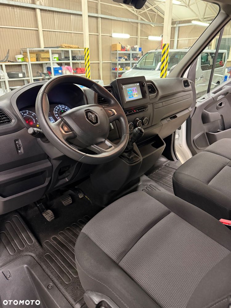 Renault Master - 15