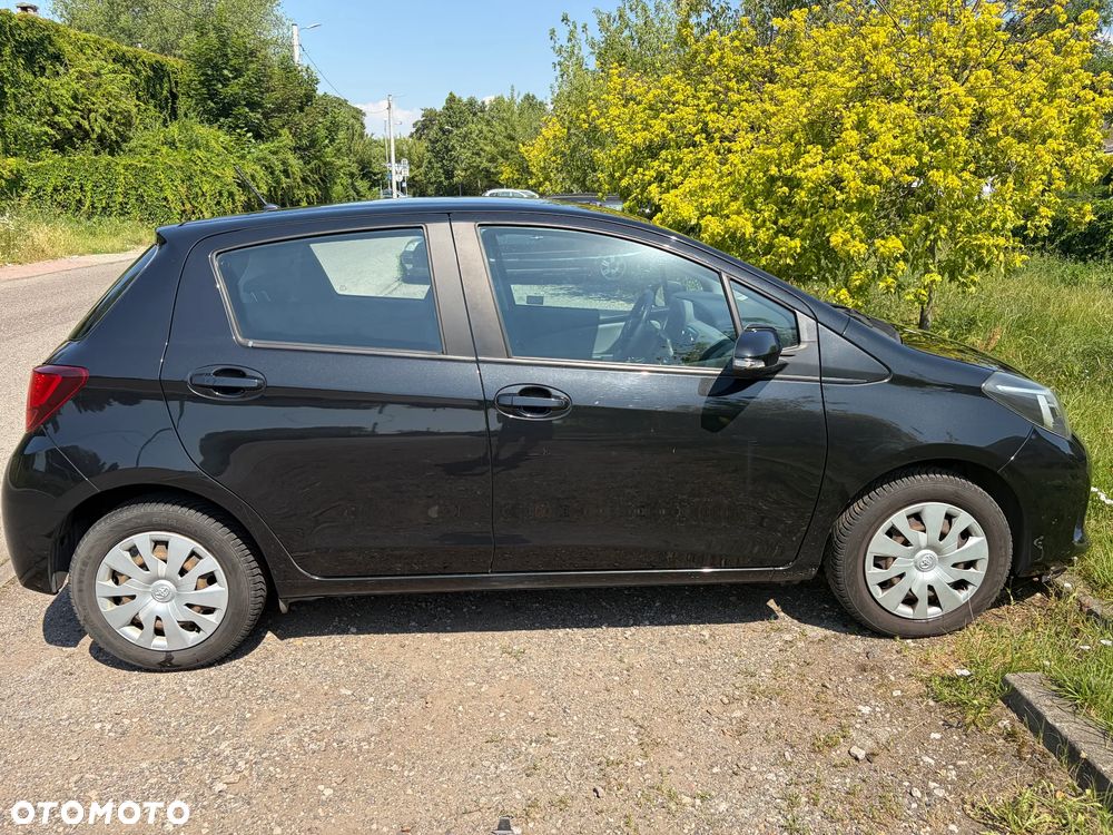 Toyota Yaris 1.33 Premium - 7