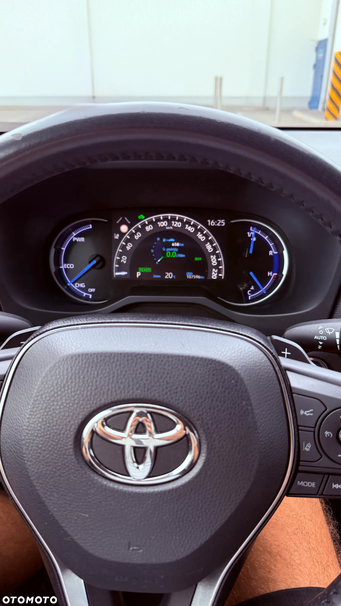Toyota RAV4 2.5 Hybrid Executive 4x2 - 13