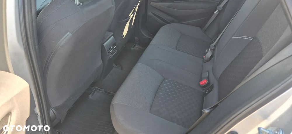 Toyota Corolla - 11