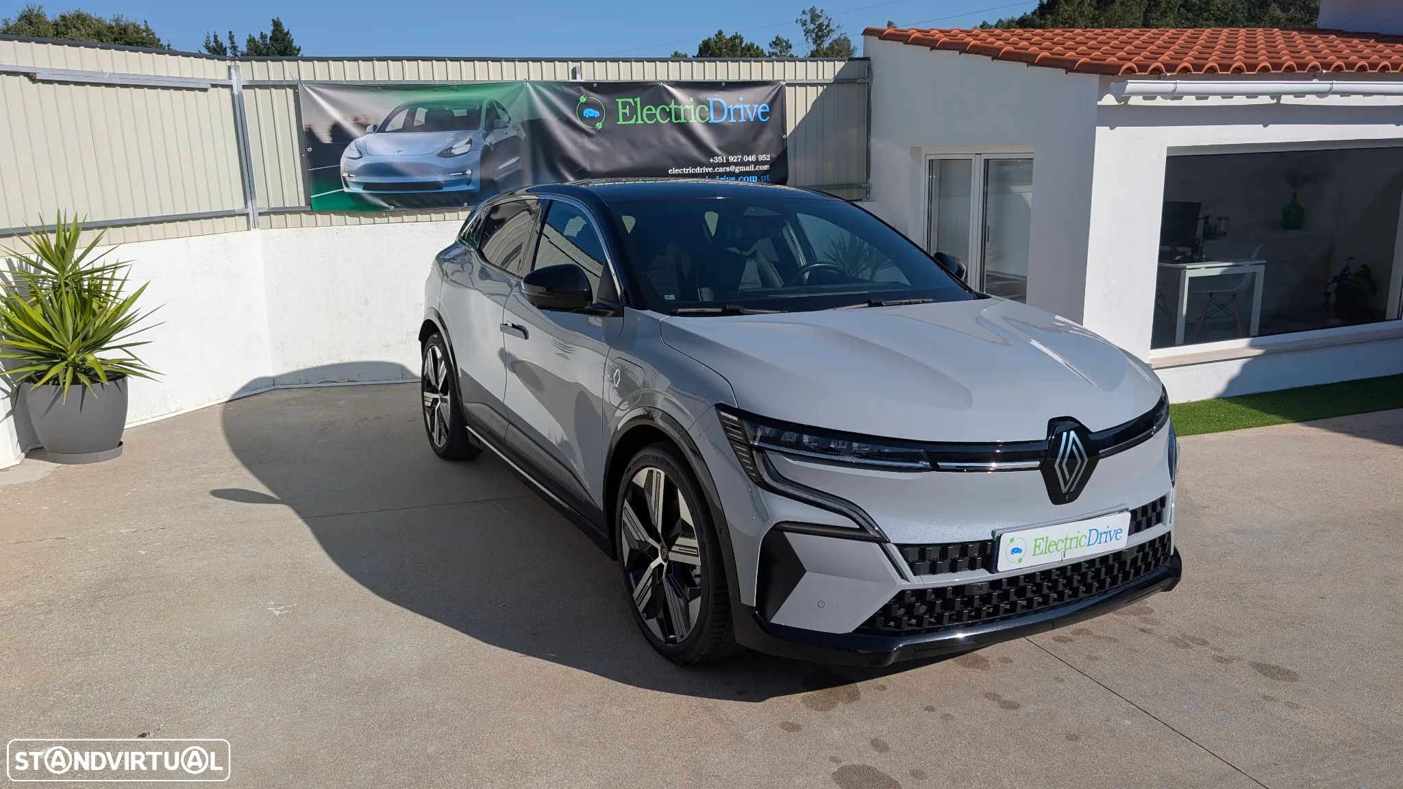 Renault Mégane E-Tech EV60 Iconic - 1
