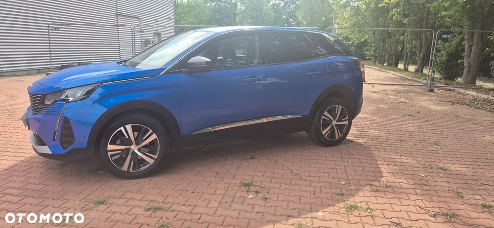 Peugeot 3008 1.2 PureTech GPF Allure S&S EAT8 - 11