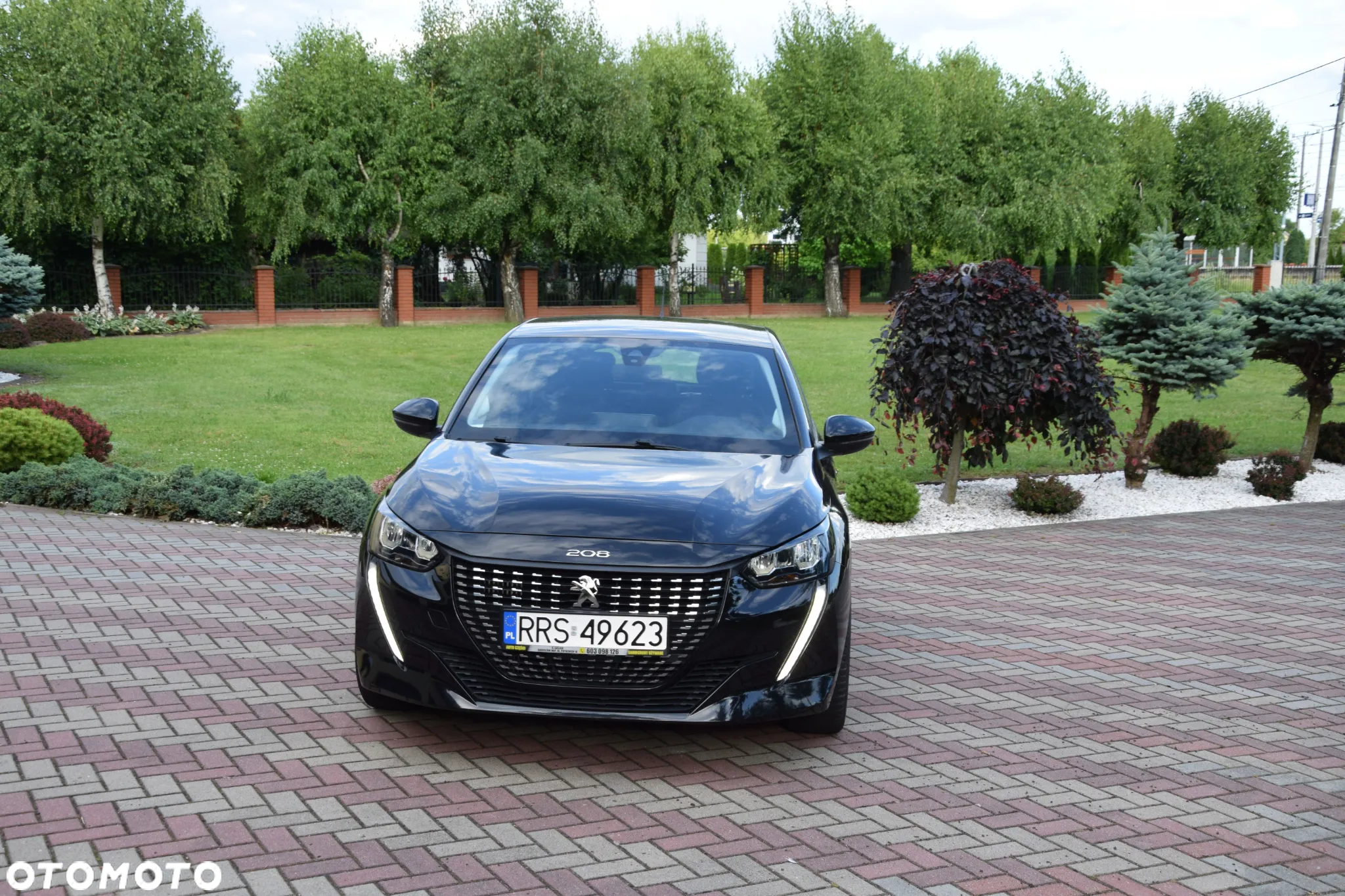 Peugeot 208 - 2
