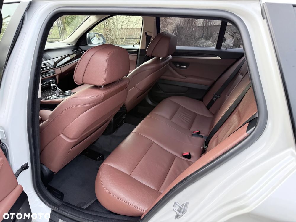 BMW Seria 5 520d - 9