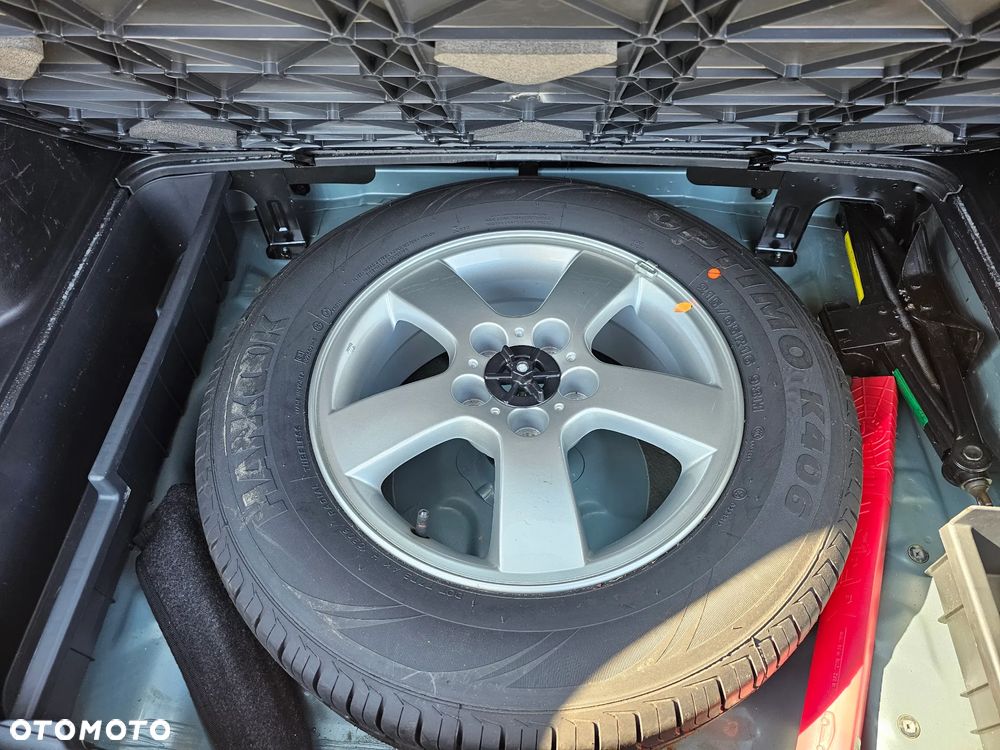 Hyundai Tucson 2.0 4WD GLS - 35