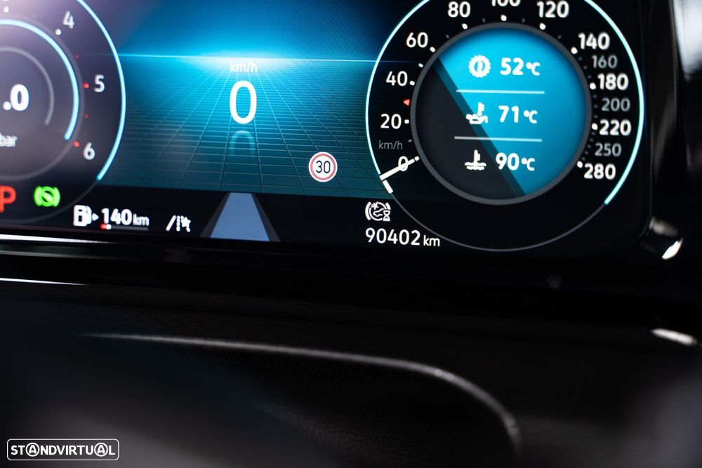 VW Golf 2.0 TDI GTD DSG - 22