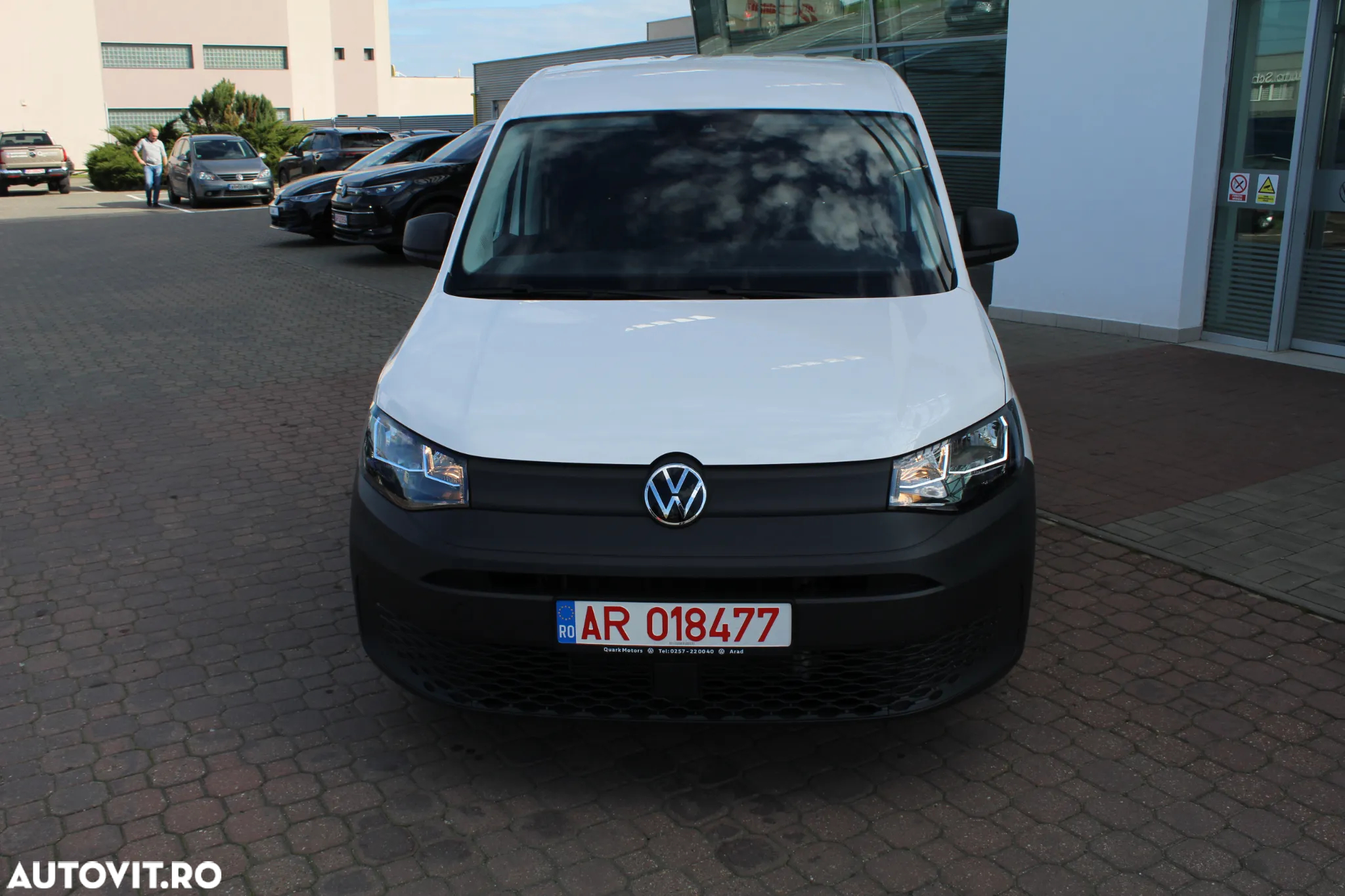 Volkswagen Caddy Maxi Cargo 2.0 TDI 75 102 CP - 6