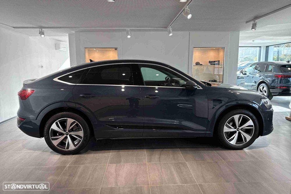 Audi Q8 e-Tron Sportback - 8