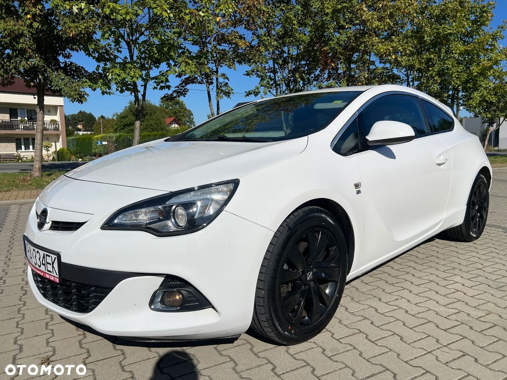 Opel Astra GTC 1.4 Turbo Innovation - 37