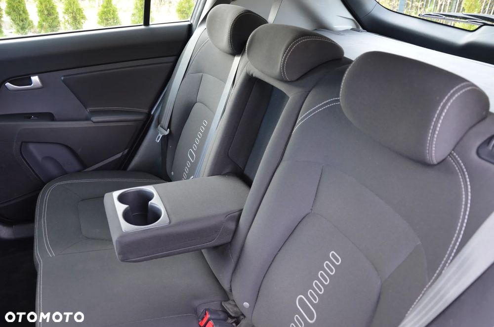 Kia Sportage 1.7 CRDI 2WD ISG Spirit - 26