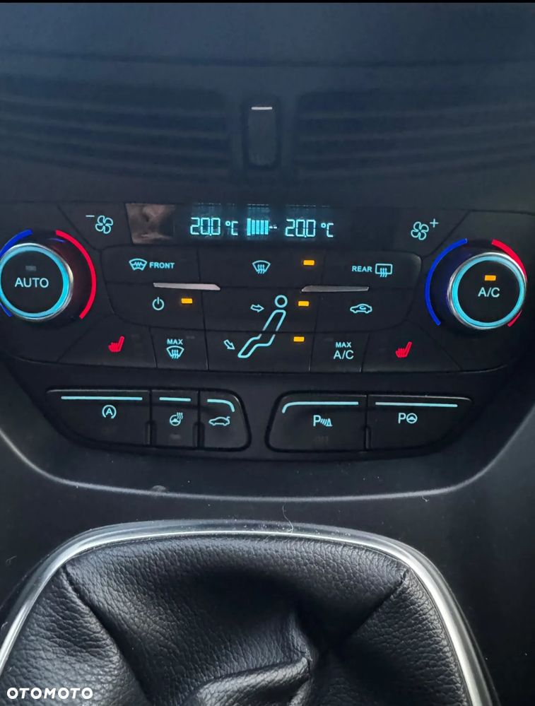 Ford Grand C-MAX - 13