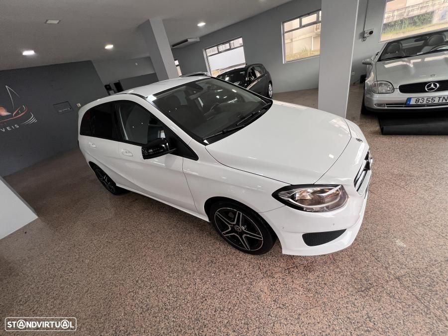 Mercedes-Benz B 220 CDi AMG Line - 27