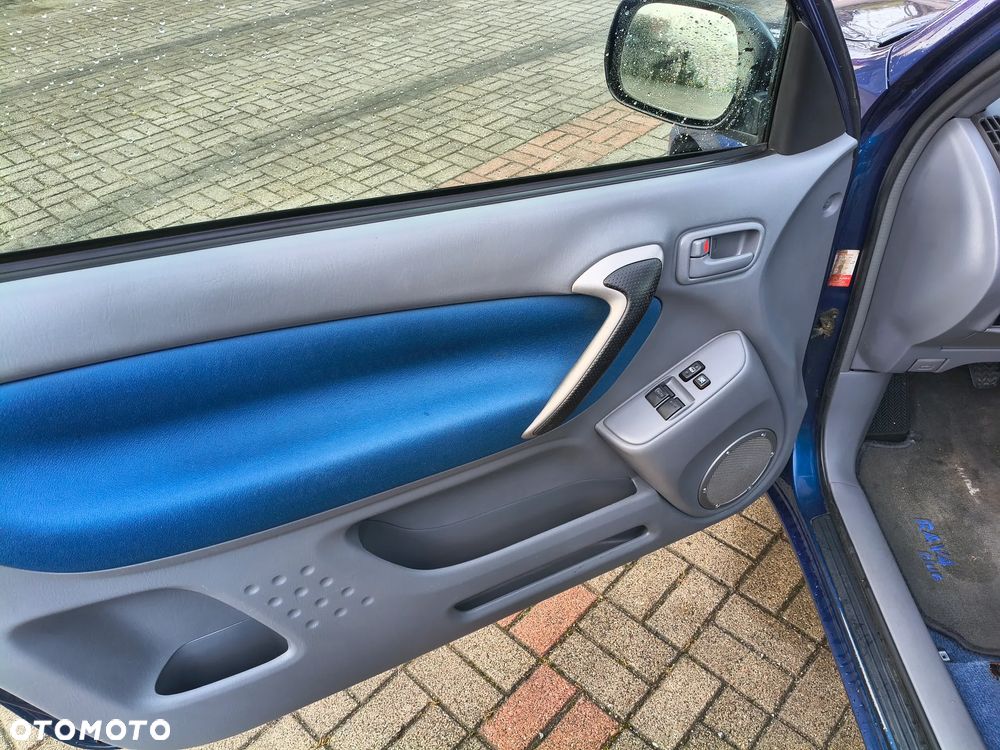 Toyota RAV4 4x2 Edition - 10