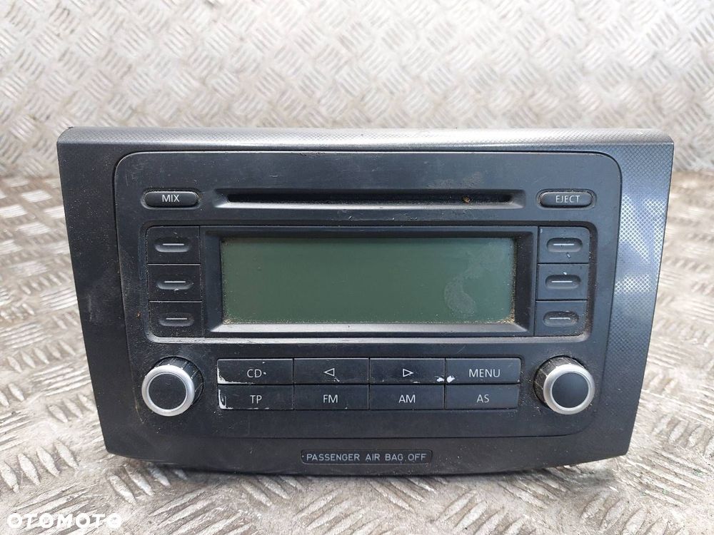 RADIO ODTWARZACZ SAMOCHODOWY VOLKSWAGEN PASSAT B6 ID: 239563 - 2