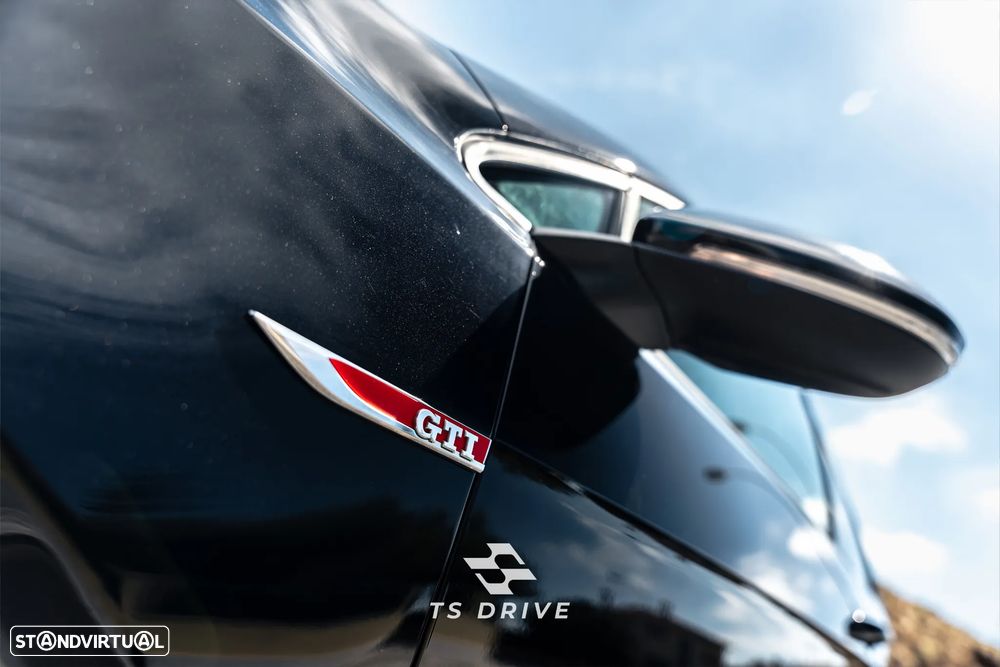 VW Golf 2.0 TSi GTi DSG - 10