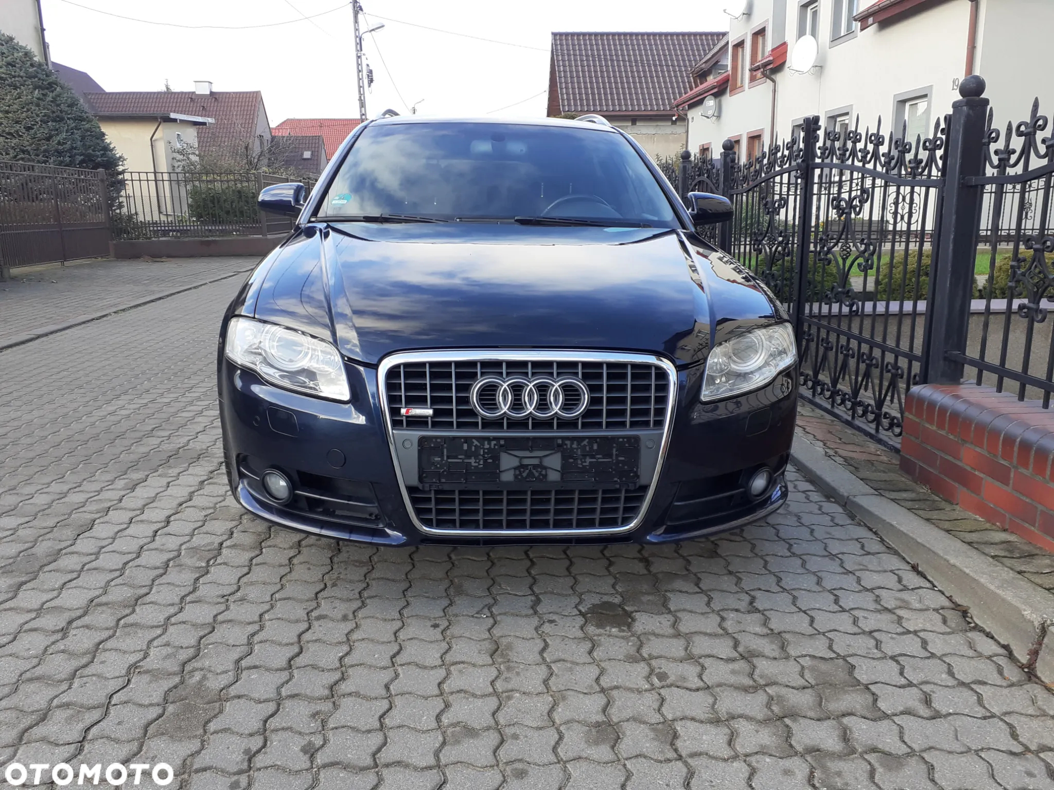 Audi A4 Avant 2.0 TDI DPF S line Sportpaket (plus) - 4