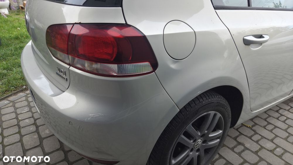 Volkswagen Golf - 4