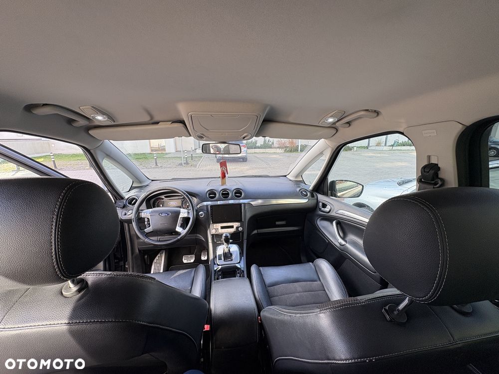 Ford S-Max - 7