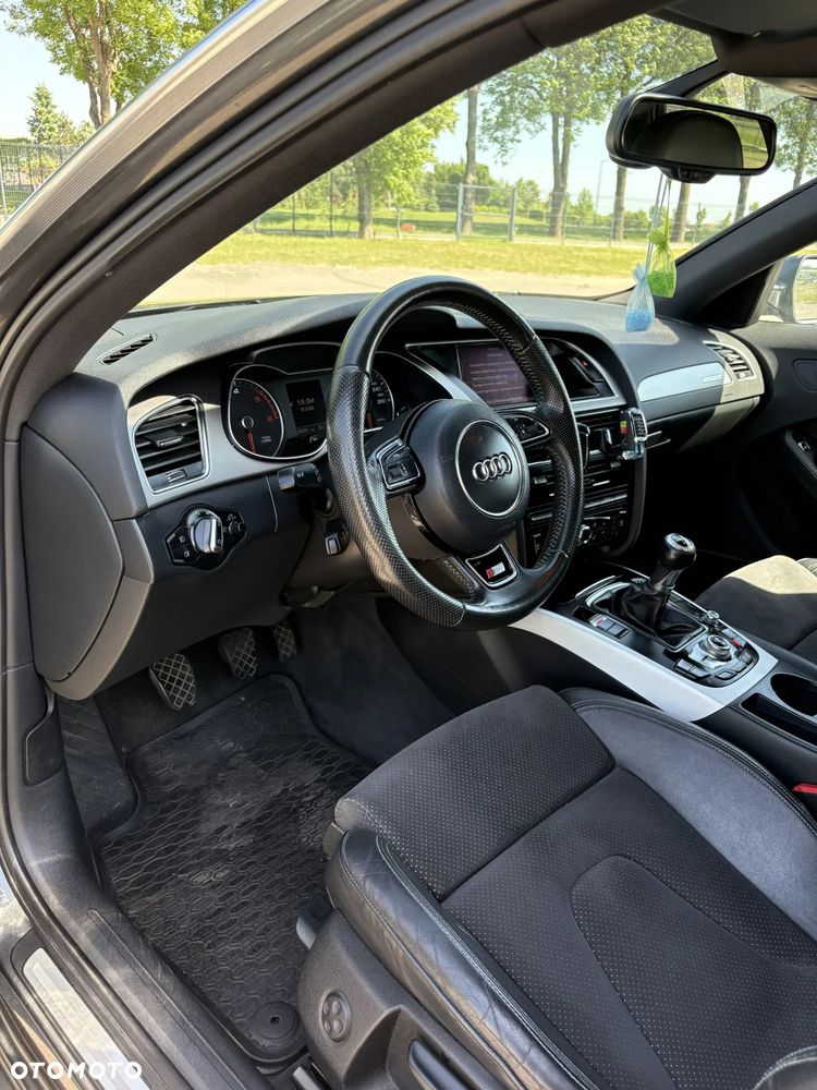 Audi A4 Avant 2.0 TDI - 17