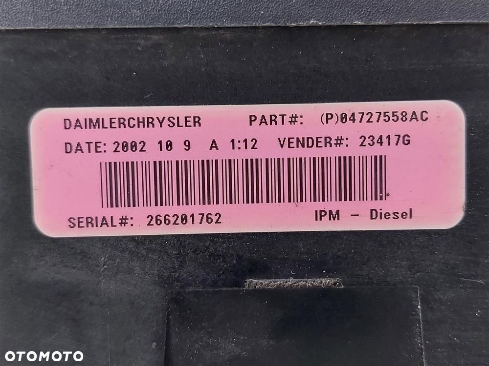 Skrzynka bezpieczników Chrysler Grand Voyager  2.5CRDI 141KM 04727080AC - 5