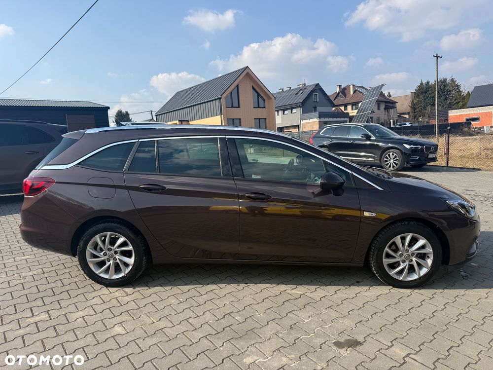 Opel Astra 1.4 Turbo Innovation - 4