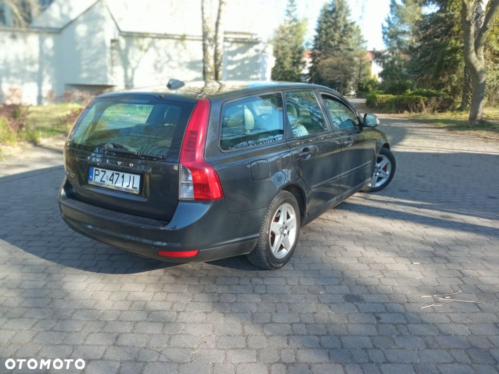 Volvo V50 - 4