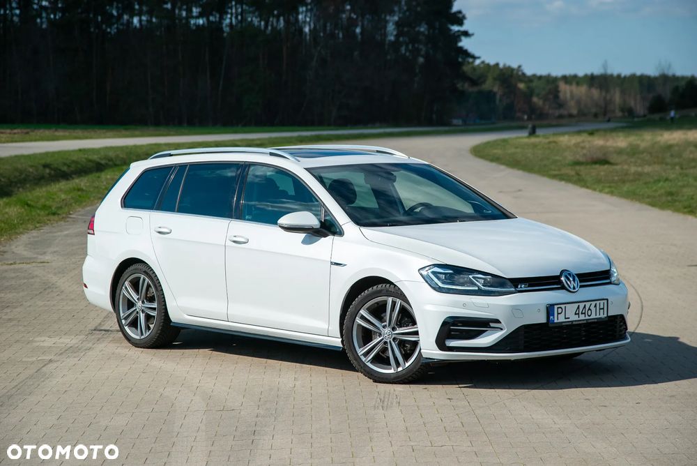 Volkswagen Golf 1.5 TSI EVO R-Line - 1