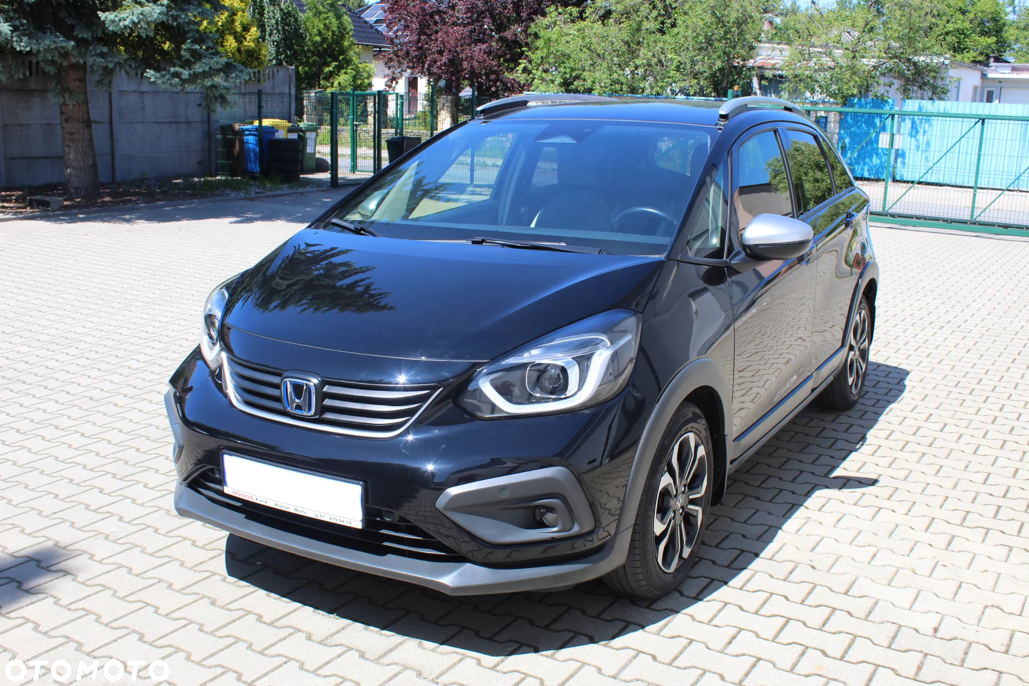 Honda Jazz 1.5 i-MMD Executive Crosstar (Czarny Dach) - 3