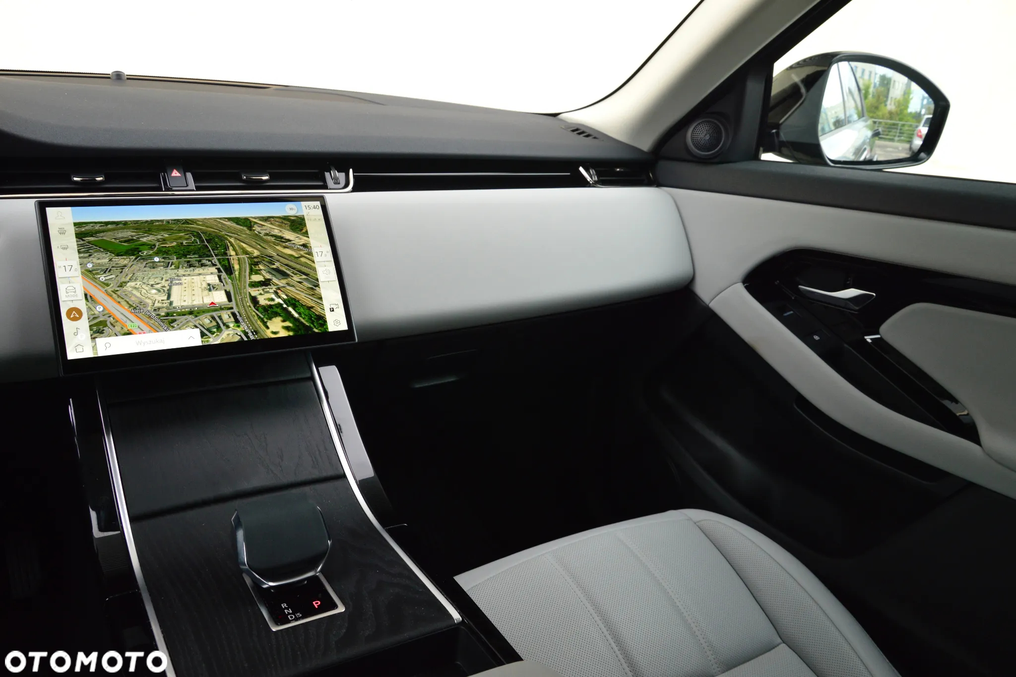 Land Rover Range Rover Evoque - 20