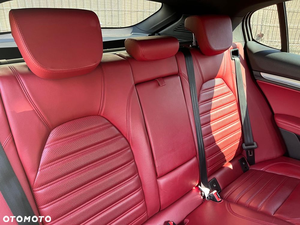 Alfa Romeo Stelvio 2.0 Turbo B-Tech Edition Q4 - 19