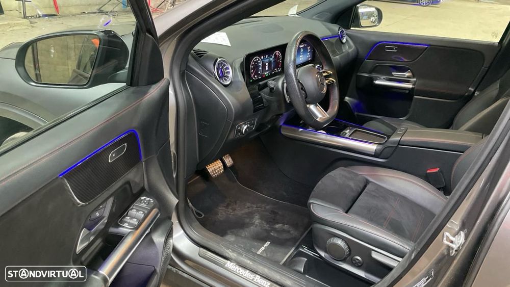 Mercedes-Benz GLA 250 e 8G-DCT AMG Line - 5