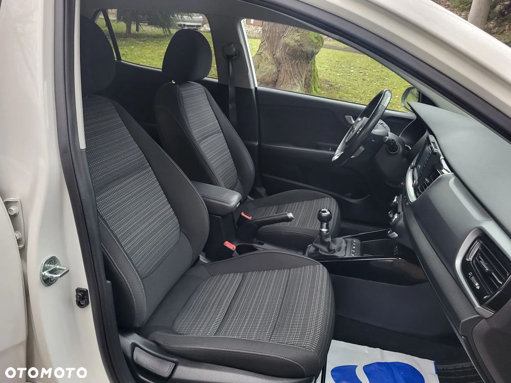 Kia Stonic 1.2 Dream-Team Edition - 14