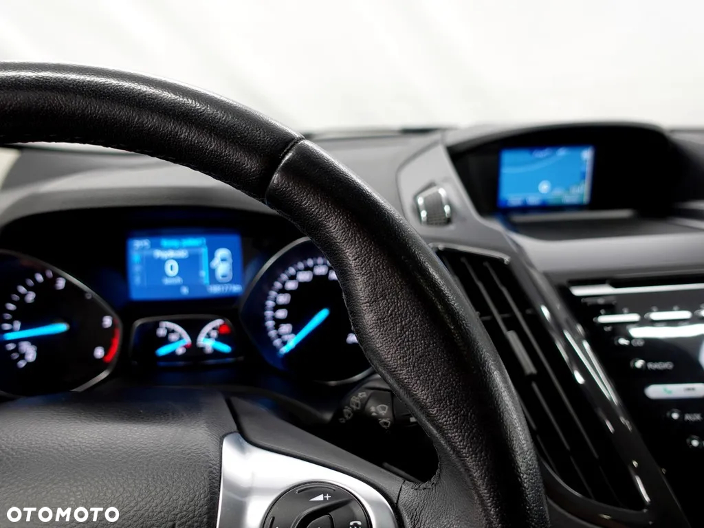 Ford Kuga 2.0 TDCi AWD Titanium - 22