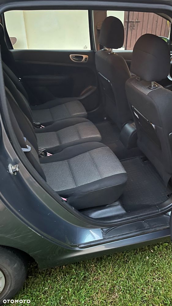 Peugeot 307 1.6 Oxygo - 24
