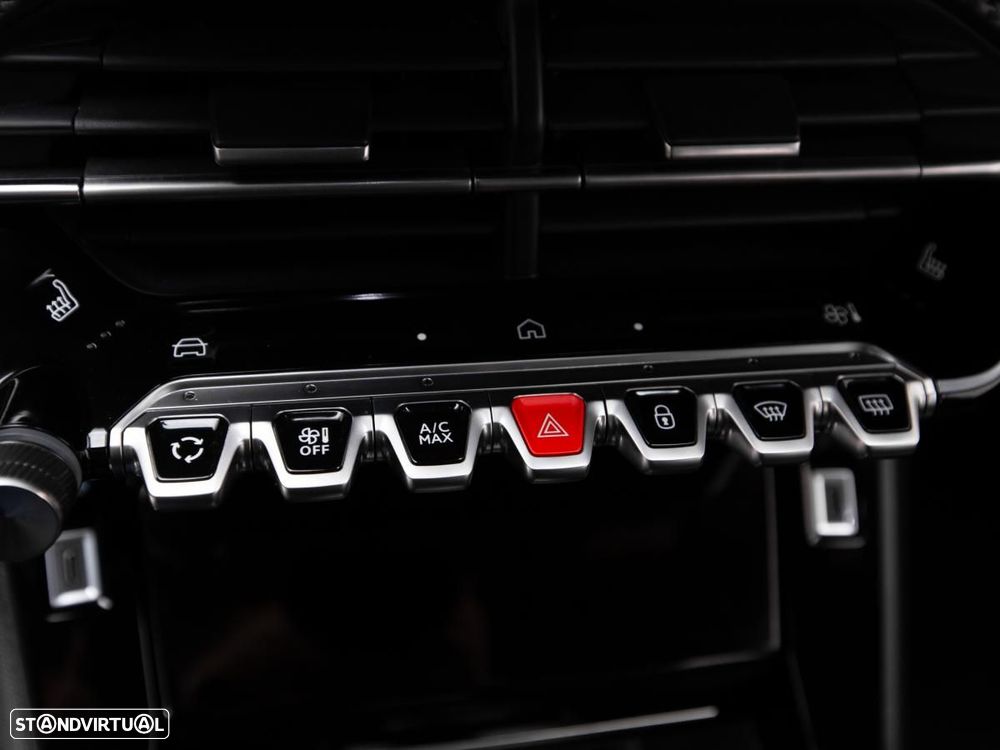 Peugeot 2008 1.2 PureTech Allure EAT8 - 16