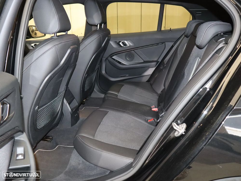 BMW 116 d Line Sport - 12