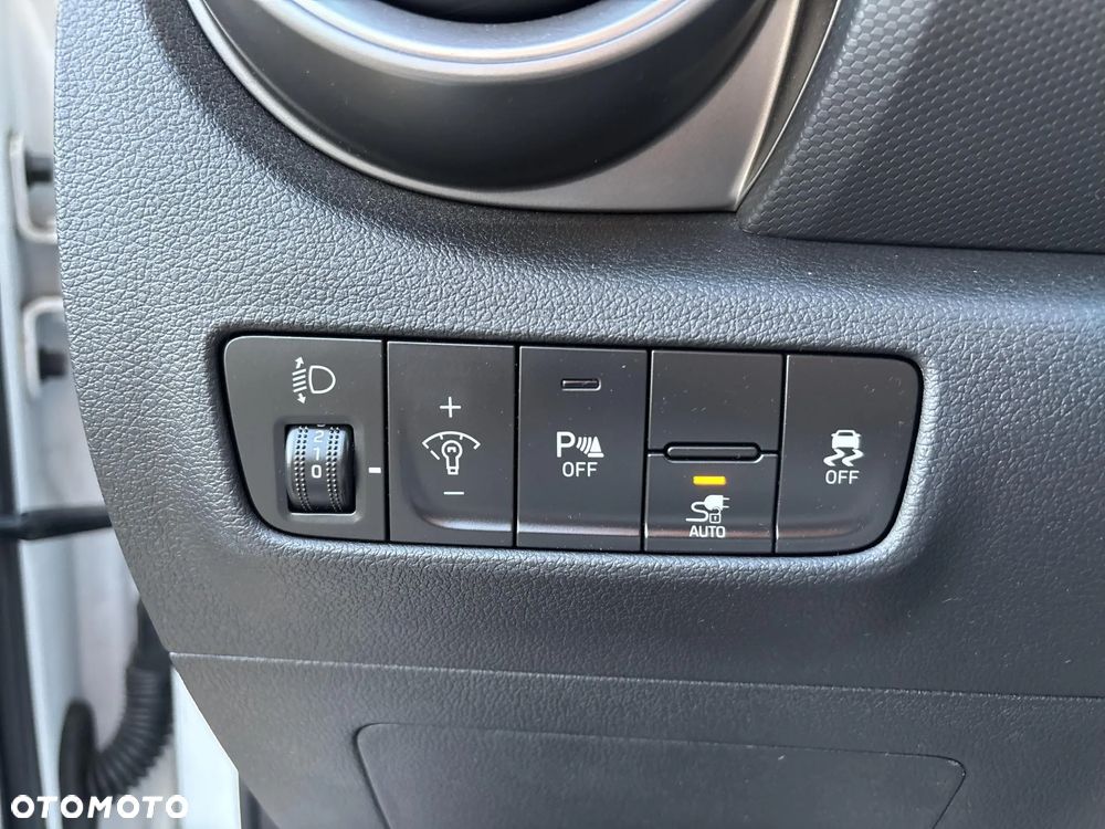 Hyundai Kona Electric 64kWh Modern - 14
