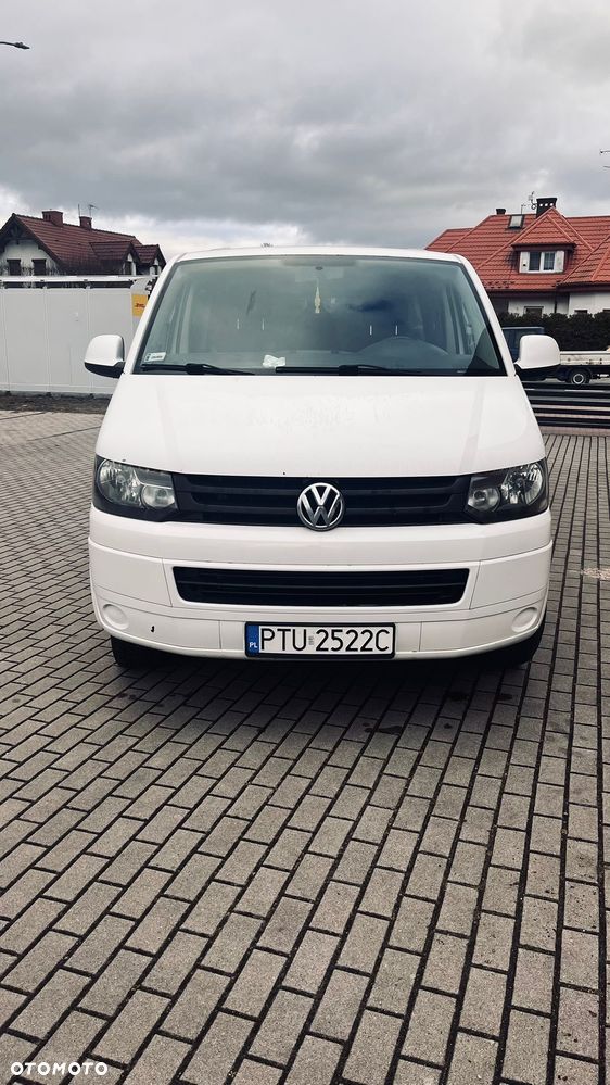 Volkswagen Transporter - 1