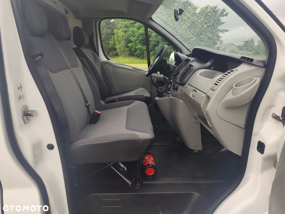 Renault Trafic - 17