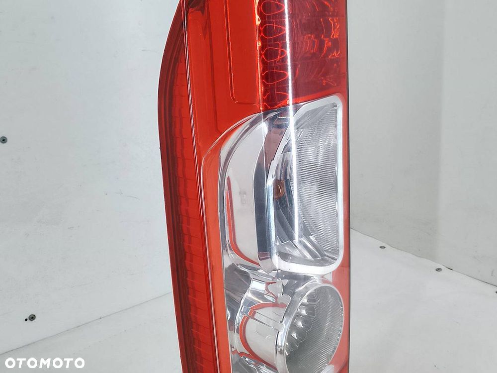 LAMPA TYLNA LEWA FIAT DUCATO III - 2