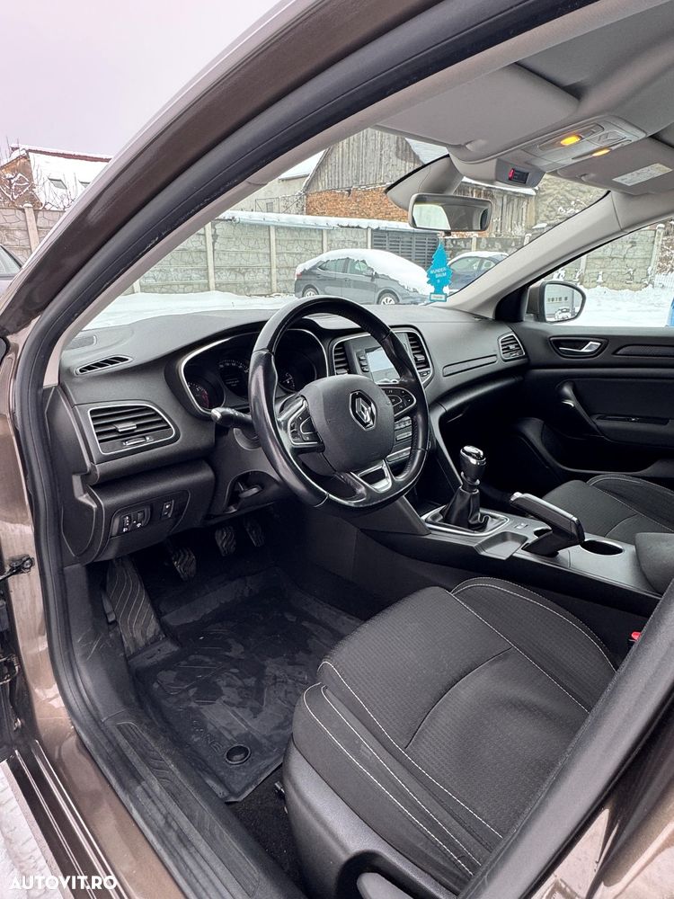 Renault Megane ENERGY TCe Business - 7