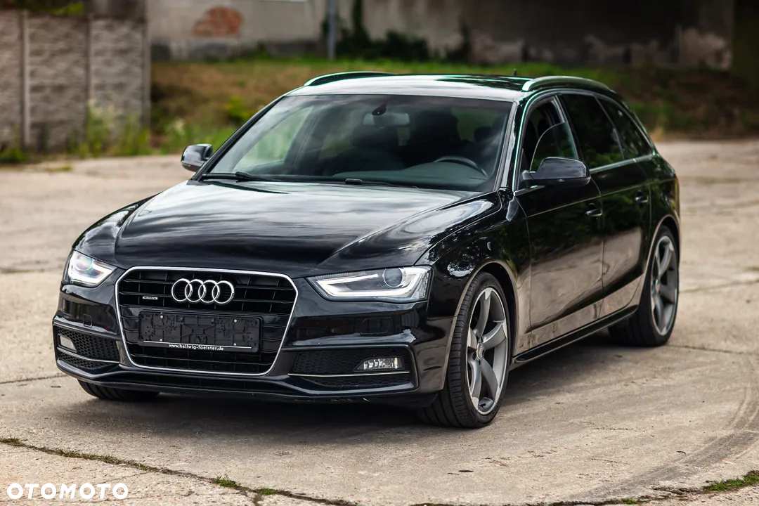 Audi A4 Avant 2.0 TDI DPF quattro S line Sportpaket - 3