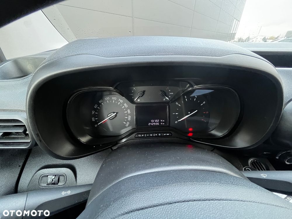 Toyota PROACE CITY - 11