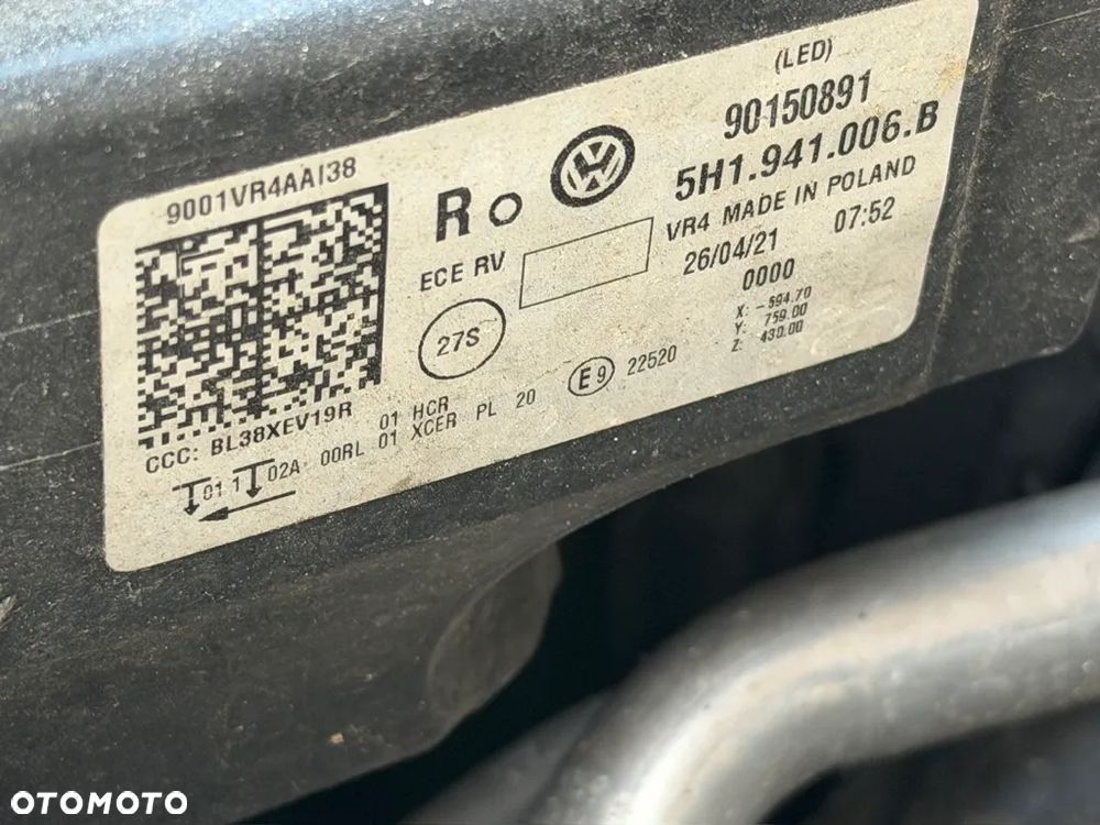 Volkswagen Golf - 19