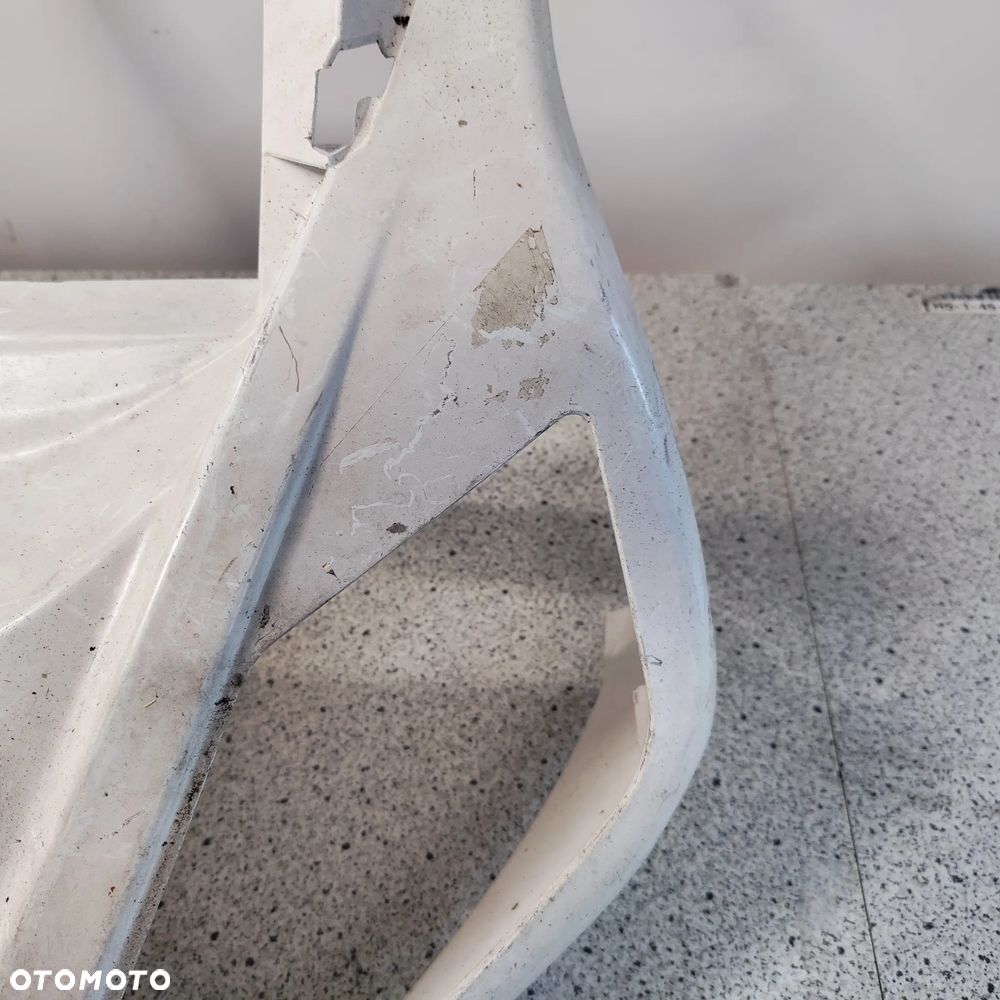 Czacha, czasza, owiewka przód, osłona lampy Derpi GP1 - 6