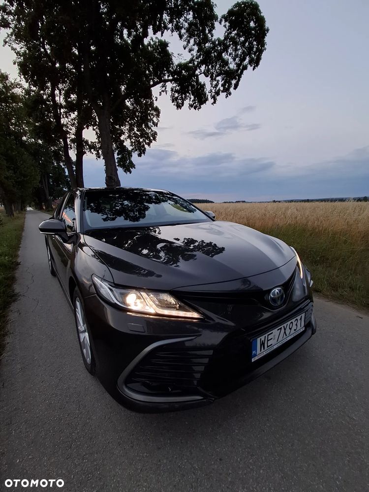 Toyota Camry 2.5 Hybrid Comfort CVT - 18