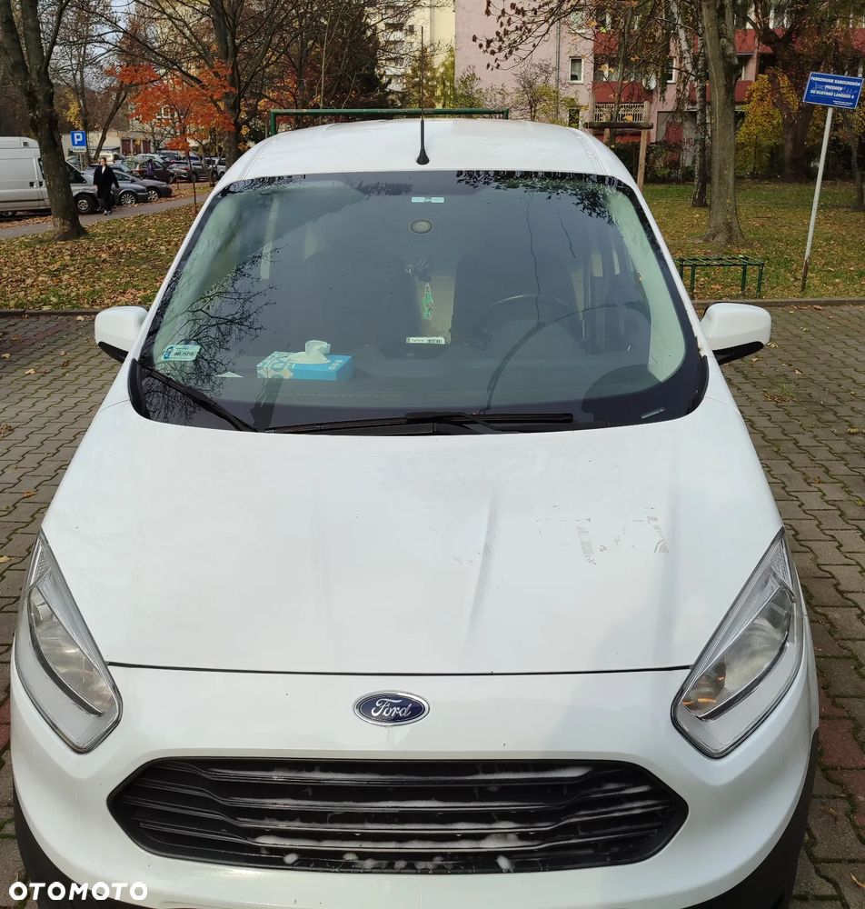 Ford Transit Courier - 1