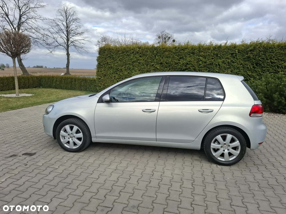 Volkswagen Golf - 18